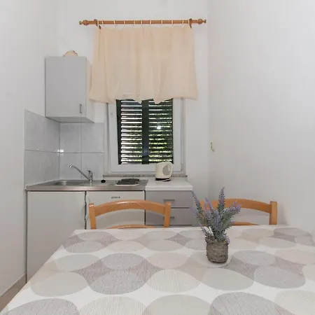 Apartment Central Beach - Exceptional Location Baska Voda