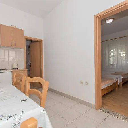 Central Beach - Exceptional Location Baska Voda